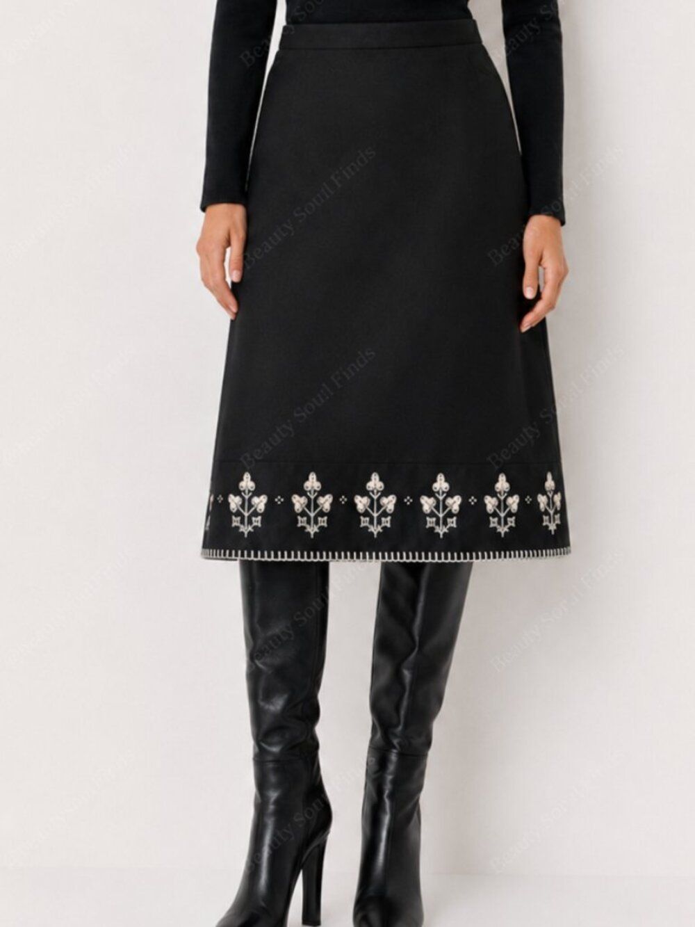 Ann Taylor Black Wool Cashmere Embroidered Floral A-Line Skirt Size 6